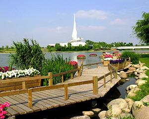 拓展训练基地-东方绿舟