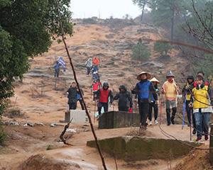 户外团建活动-行走的力量