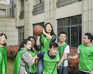 户外团建活动-环游世界80天